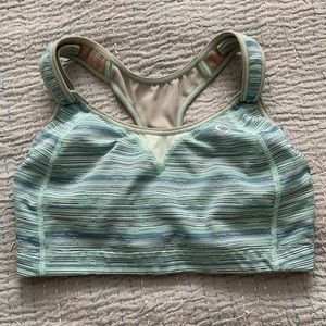 36DD Brooks High Impact Sport Bra